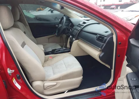 2012 Toyota Camry Le z USA, uszkodzony, nr VIN 4T4BF1FK6CR179102